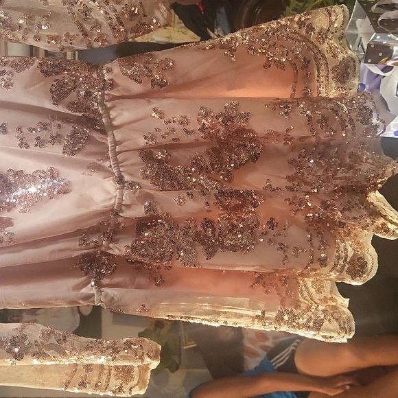 Romper - Picture 2 of 4